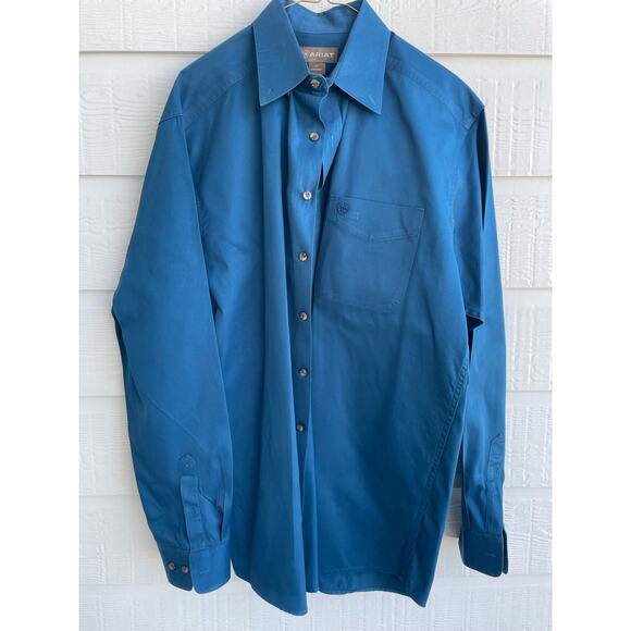 Ariat Other - ARIAT men's solid twill classic fit long sleeve LT blue